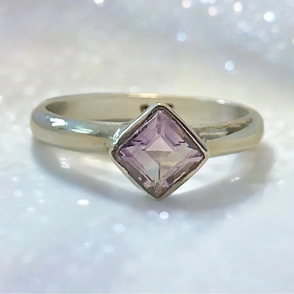 Amethyst Sterling Silver Ring (5)